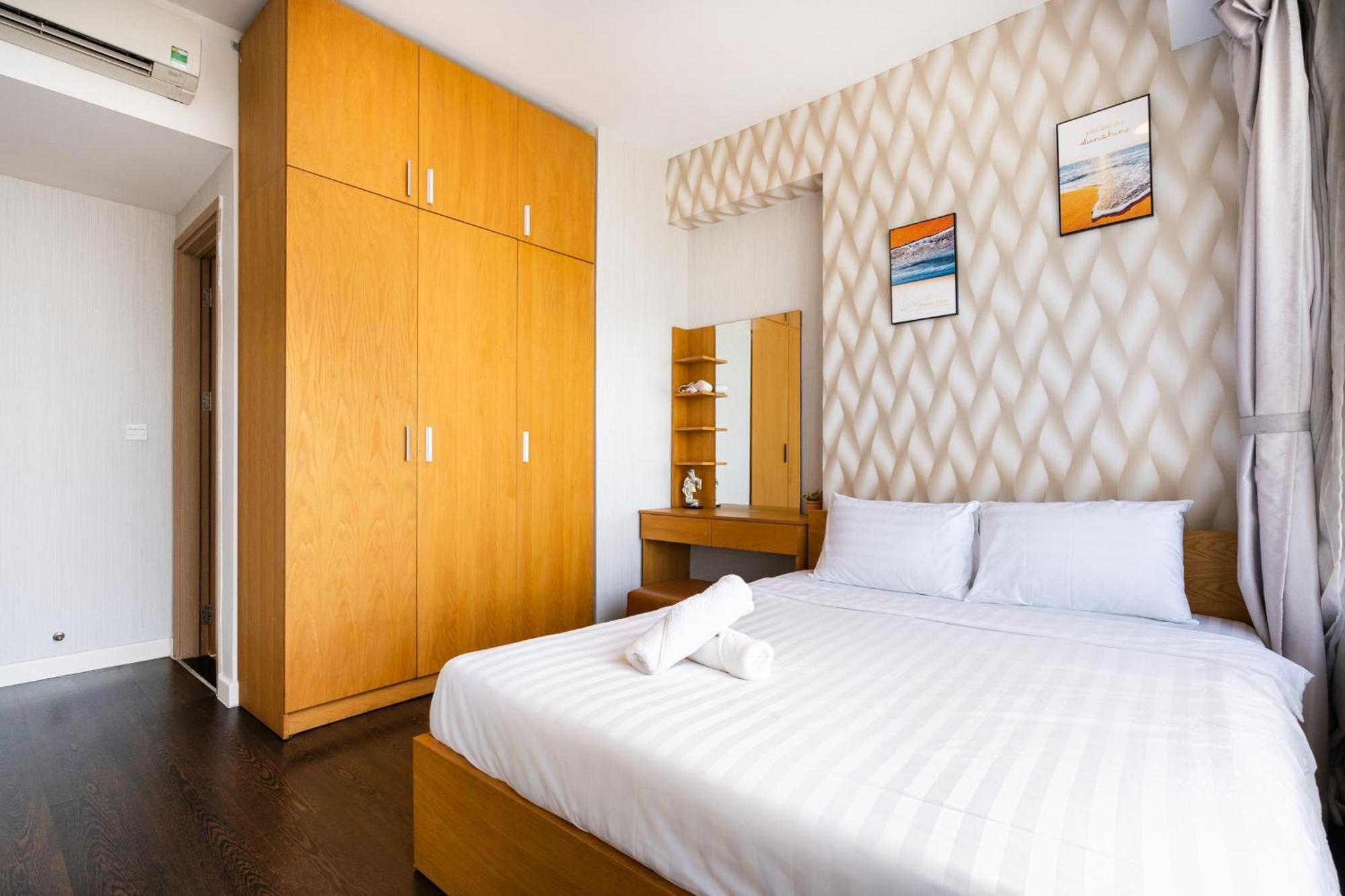 Stay With Me Cbd Apartment - Rivergate Building Ho Chi Minh City Exterior photo