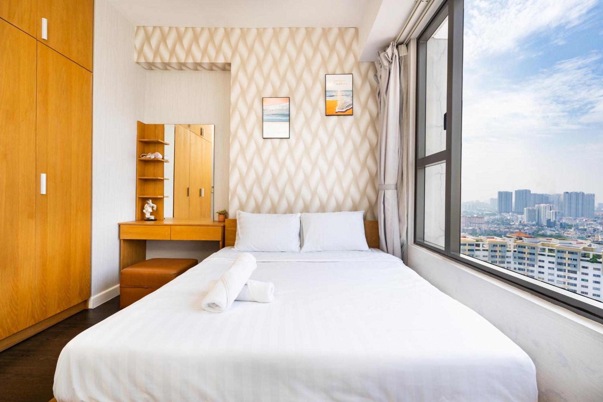 Stay With Me Cbd Apartment - Rivergate Building Ho Chi Minh City Exterior photo